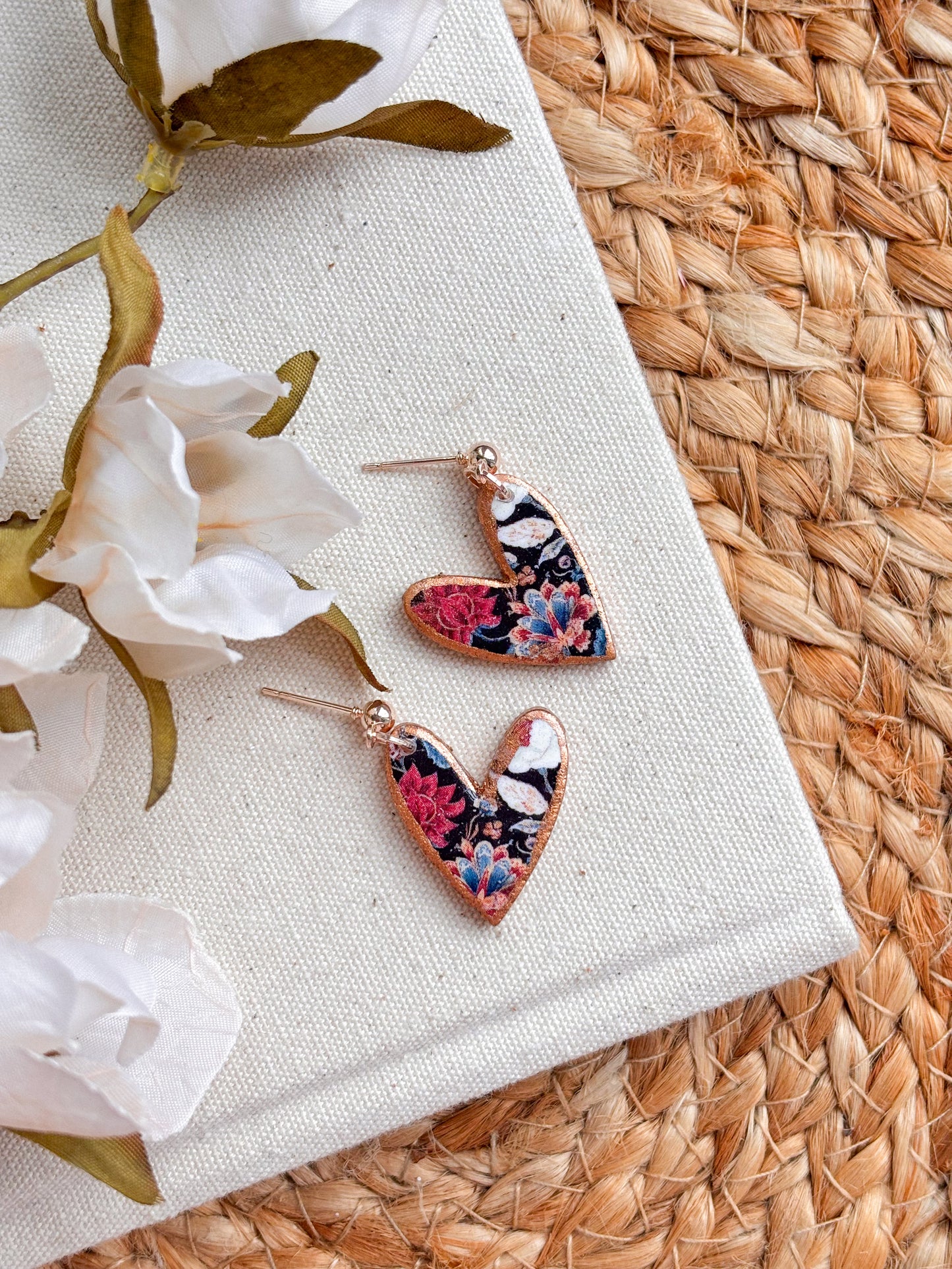 Single Heart Dangles