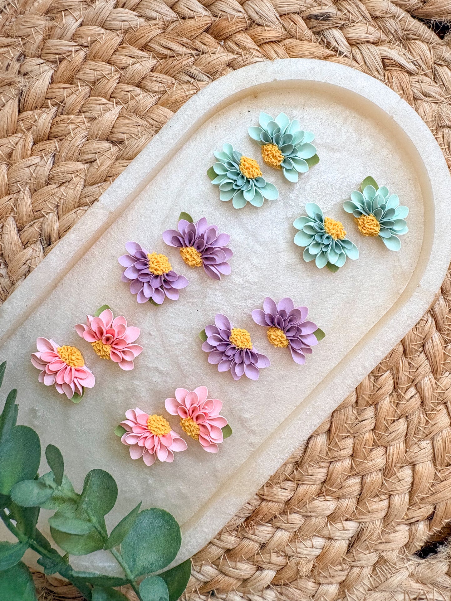 Summer Daisy studs