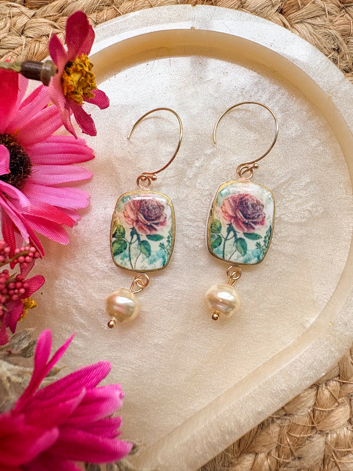 Vintage print Pearl drops
