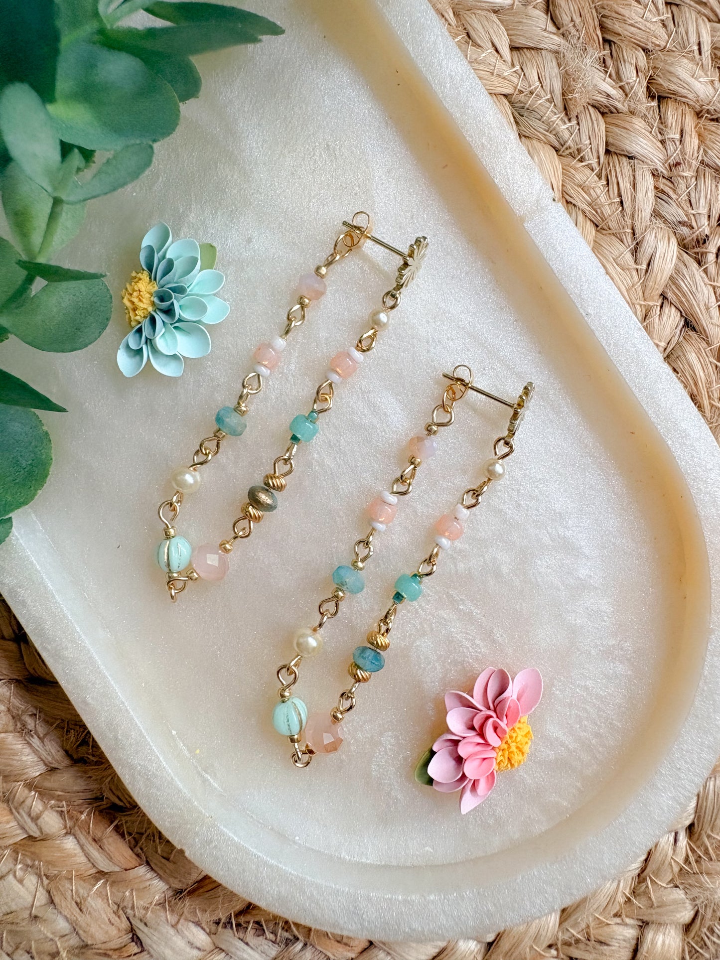 Beaded ‘loop’ earrings
