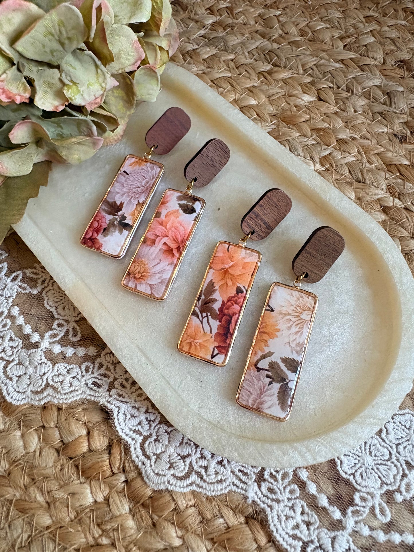 Autumn rectangular gold frames - orange/rust