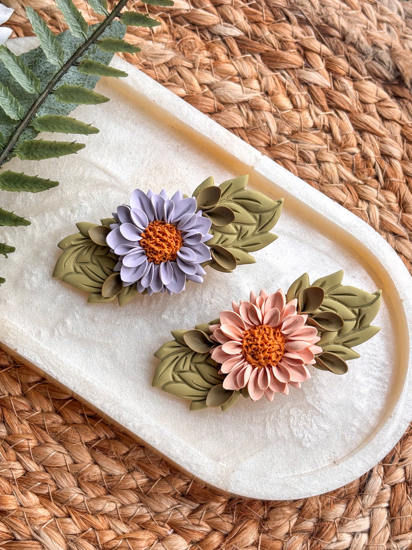 Giant Daisy Hair Clip