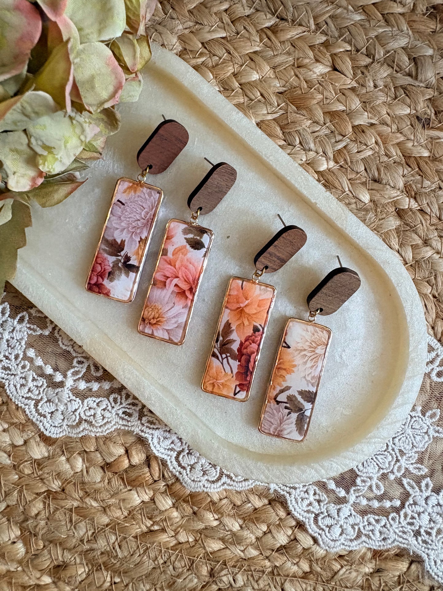 Autumn rectangular gold frames - orange/rust