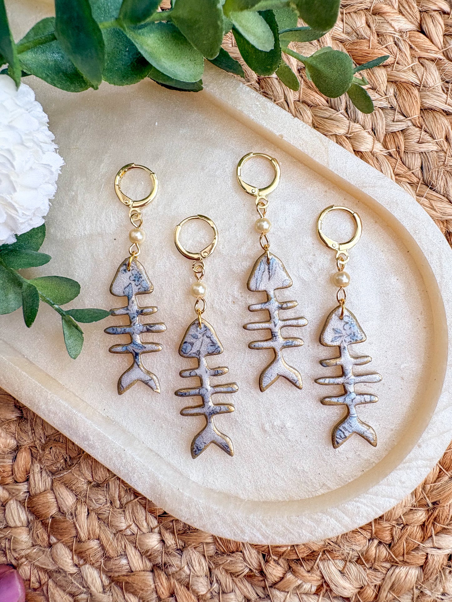 Ditsy floral fish bone Earrings