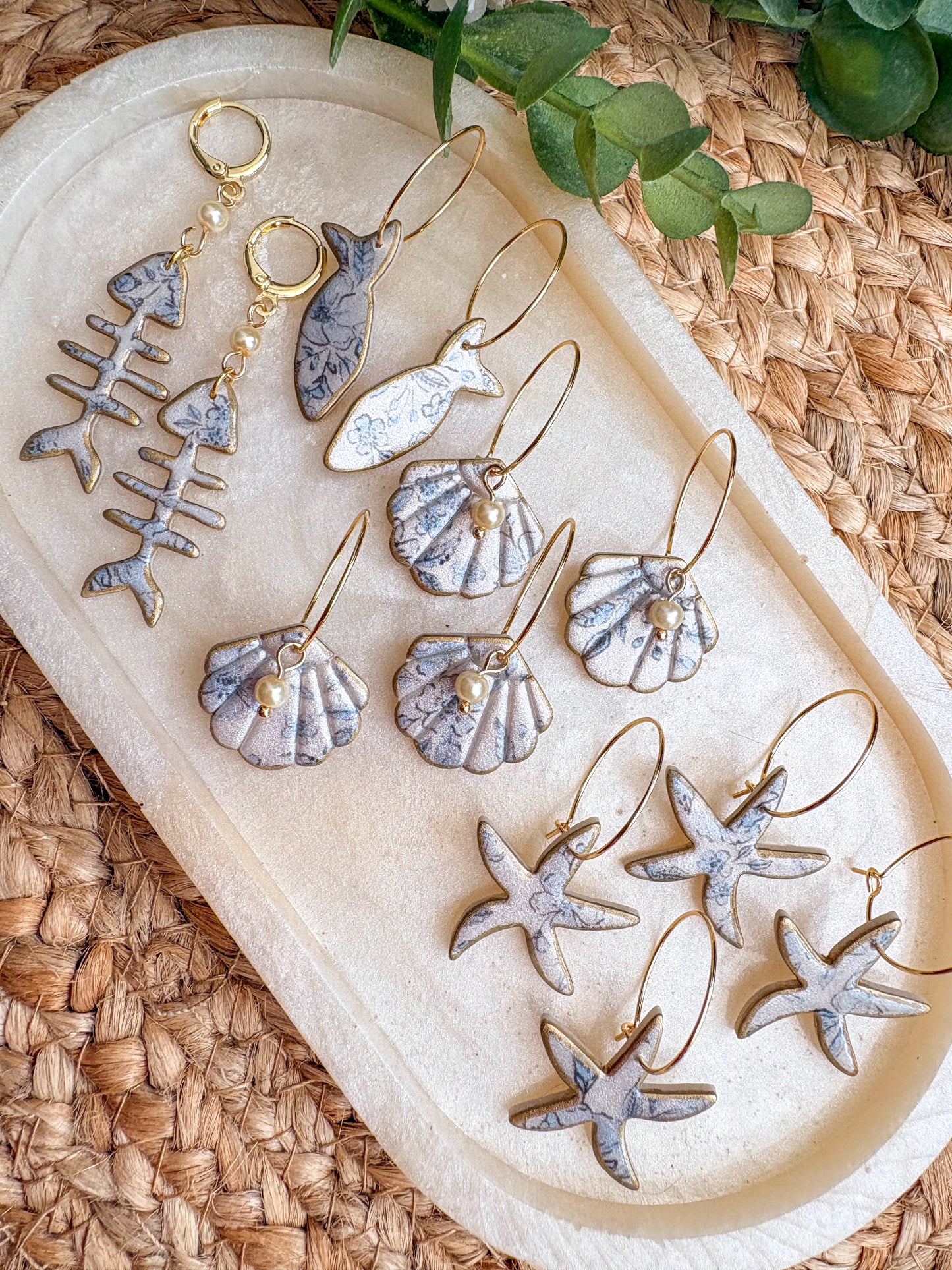 Ditsy floral shell hoops