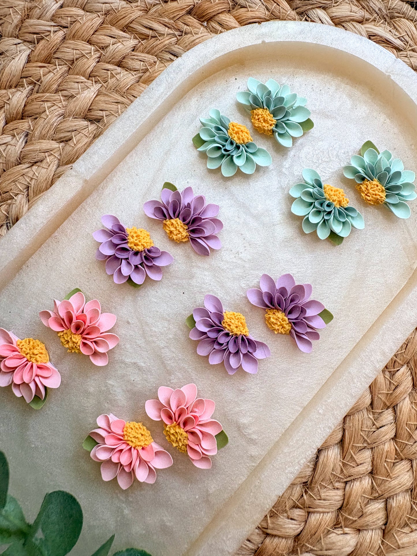 Summer Daisy studs