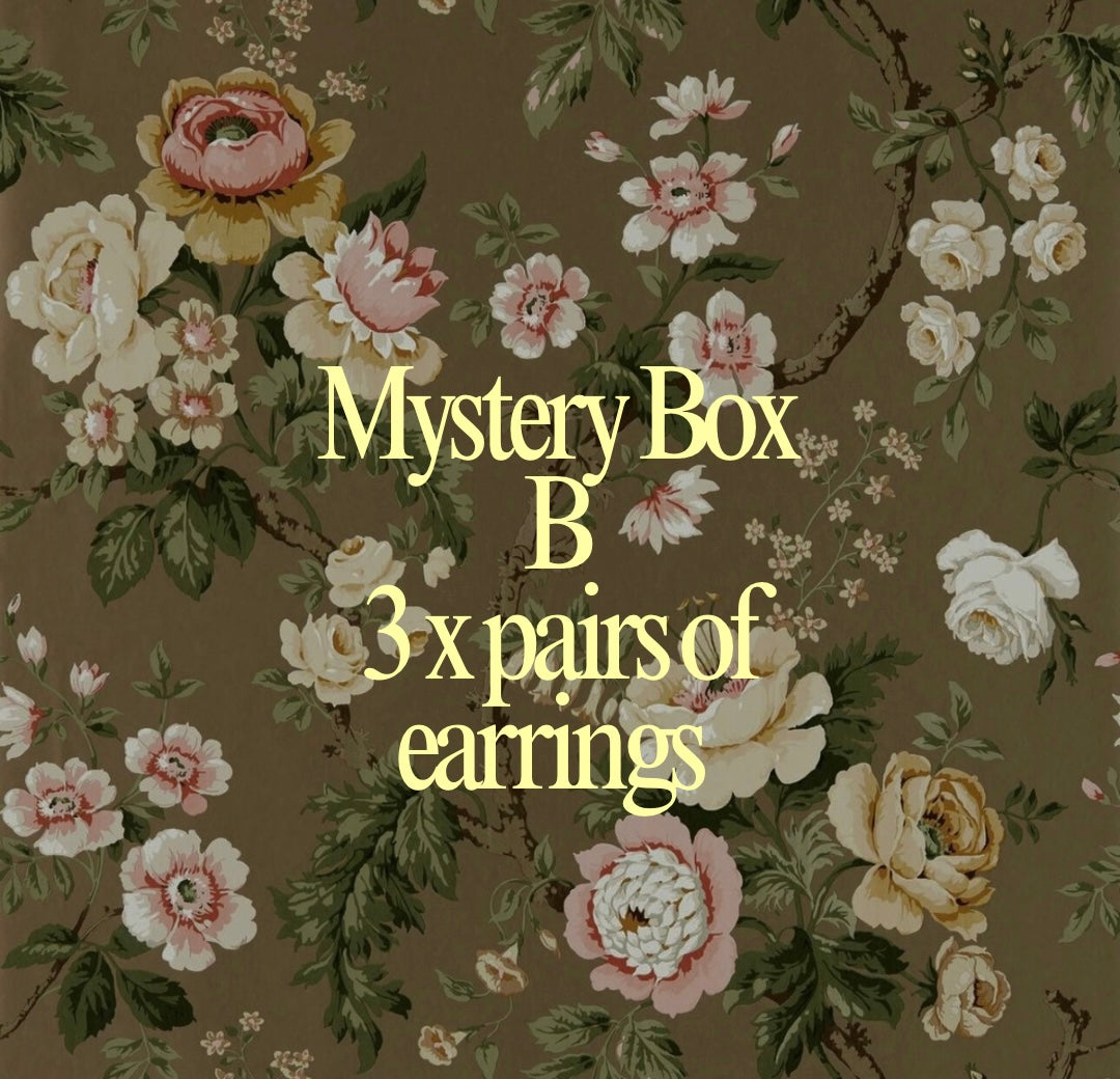 Mystery Box ~ 3pairs of earrings (please read description)