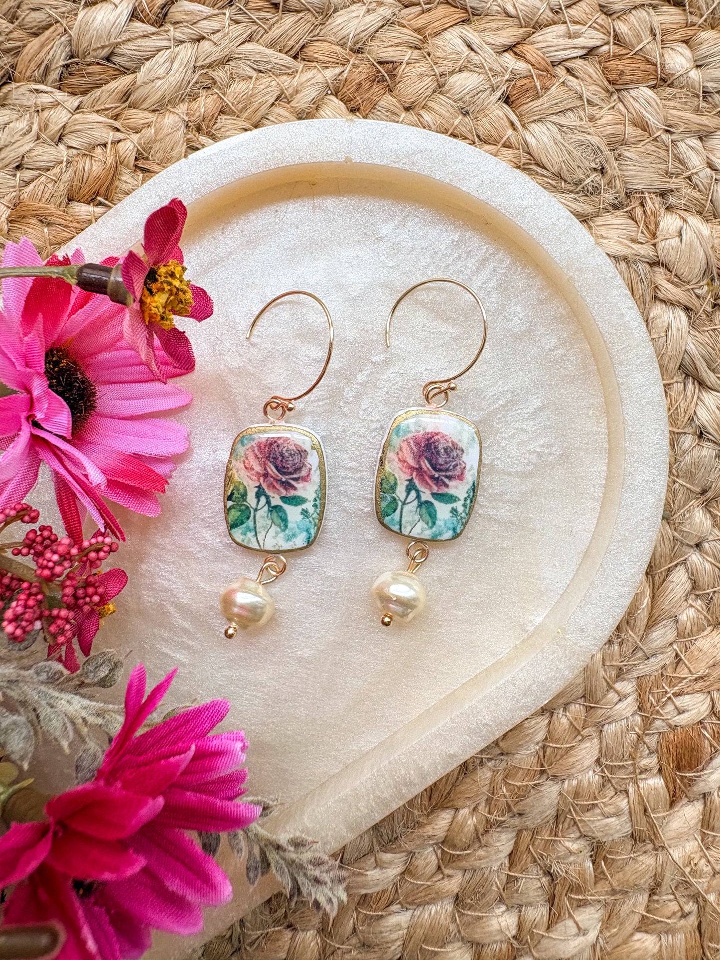 Vintage print Pearl drops