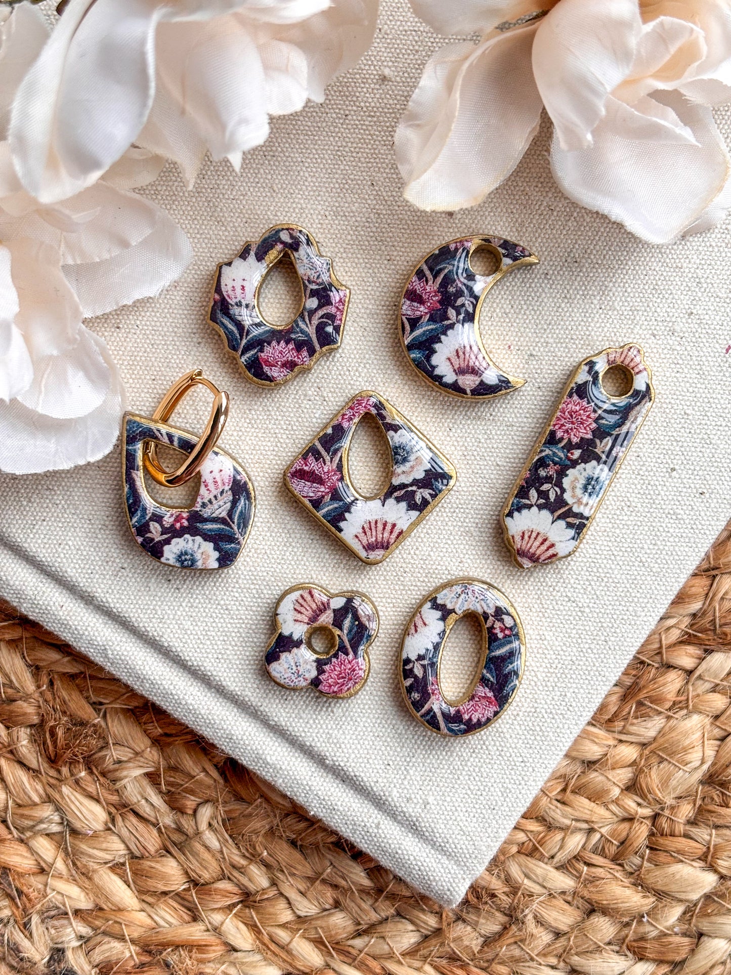 Multi Wear Huggies Set (Black)