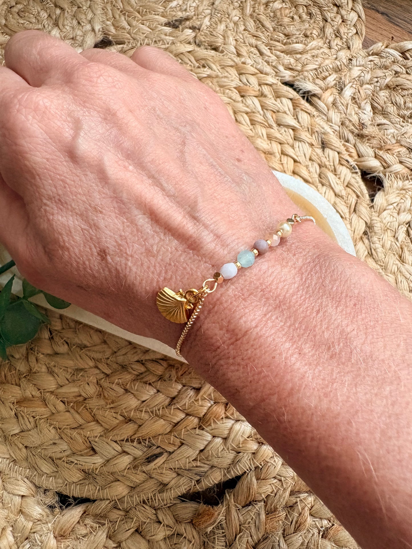 Adjustable gold plated beaded bracelet