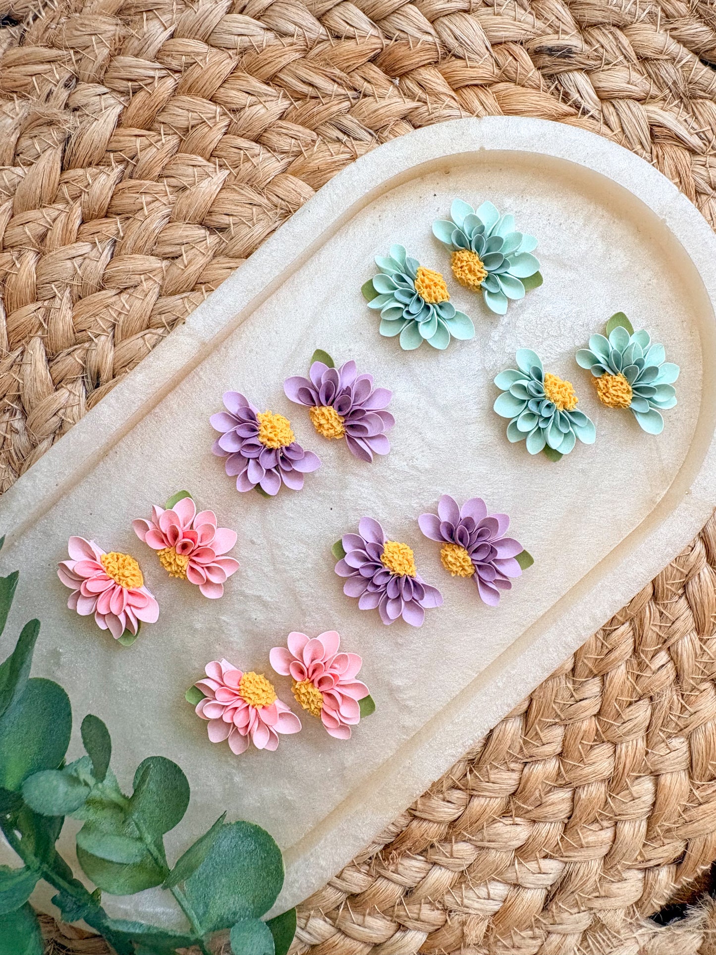Summer Daisy studs