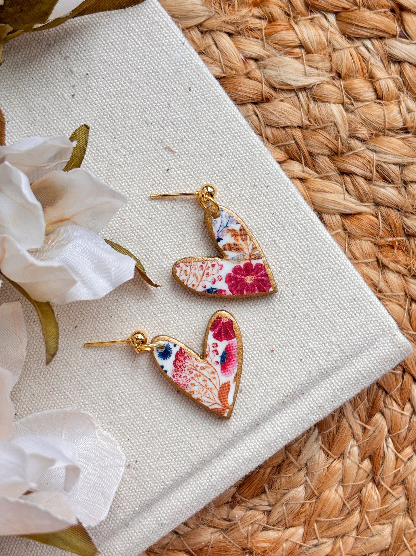 Single Heart Dangles