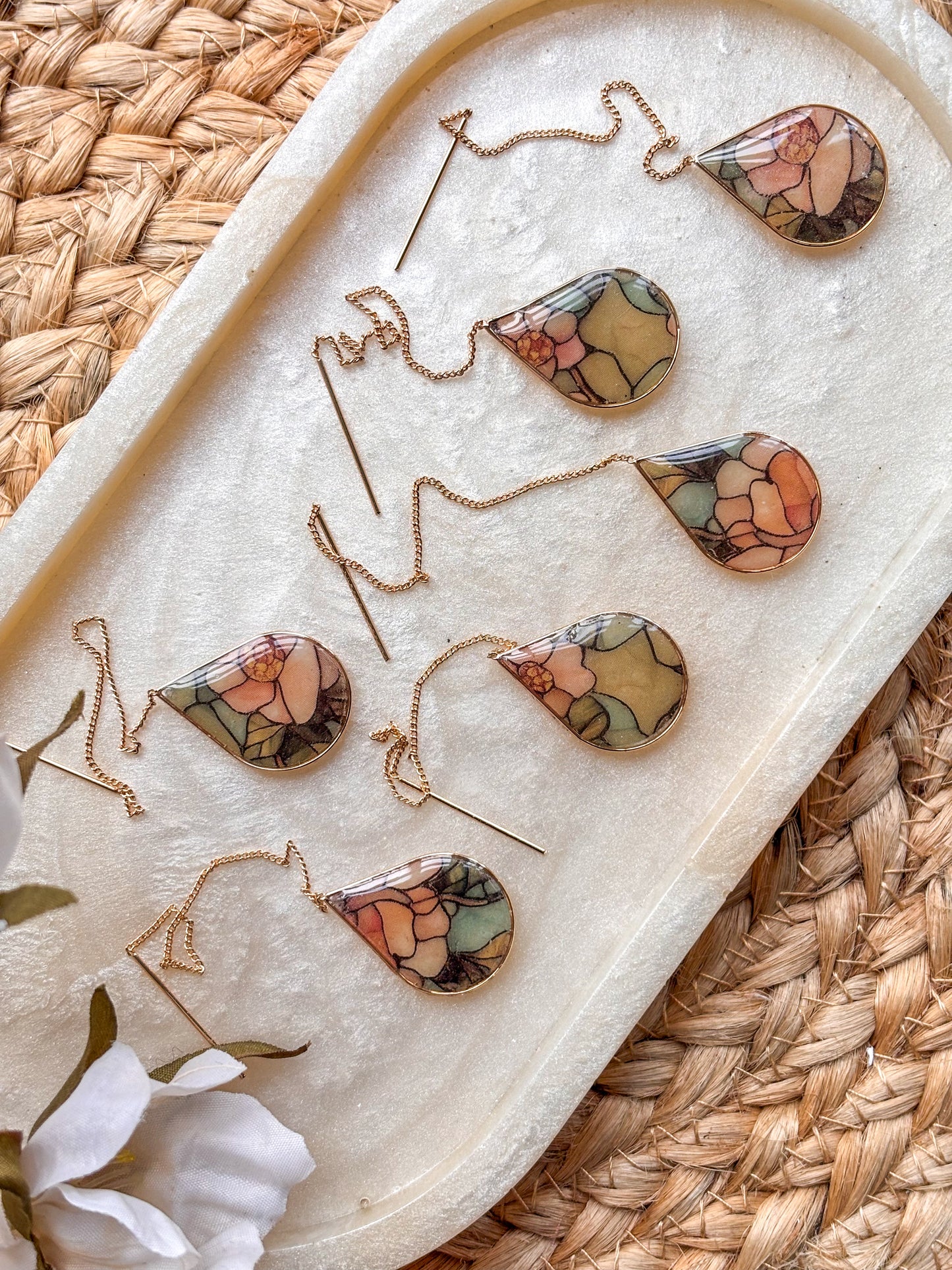 Stained Glass Threaders