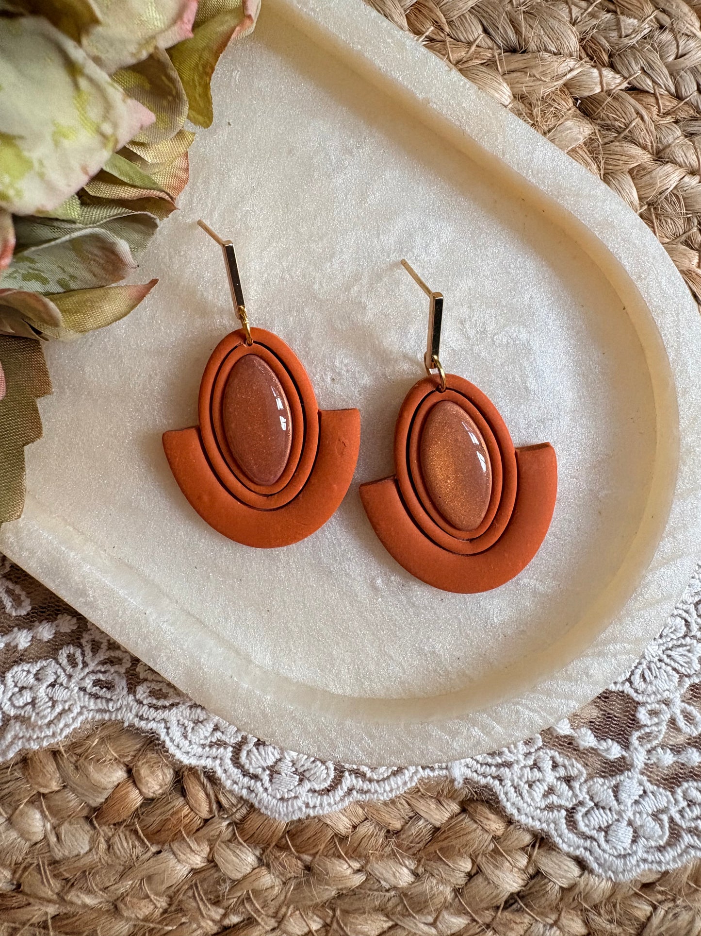 Autumn dangles