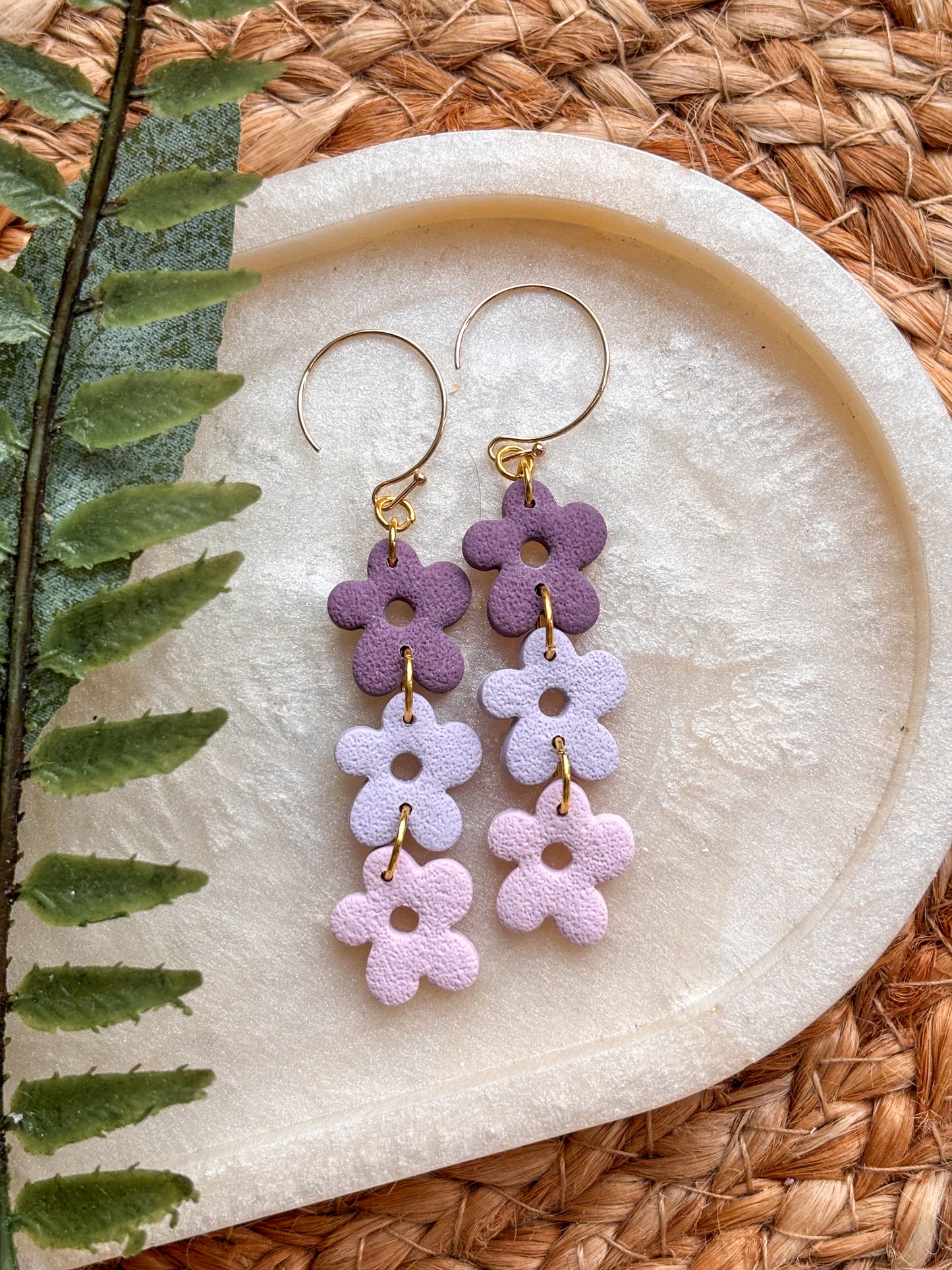 Daisy Dangles