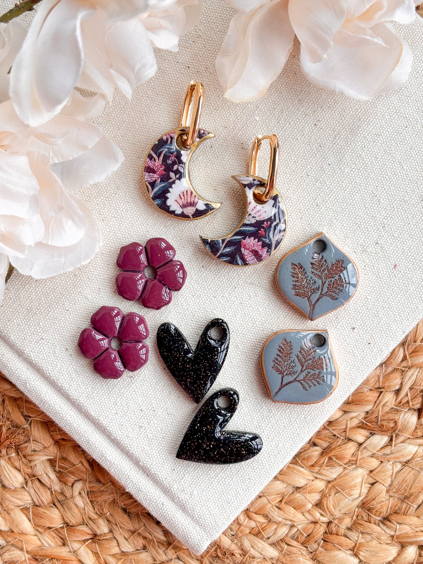 Multi Wear Huggies Set (Black)