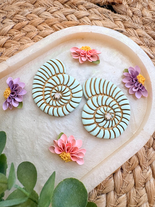Statement shell studs