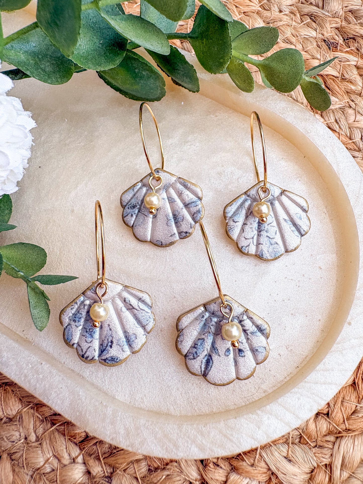 Ditsy floral shell hoops