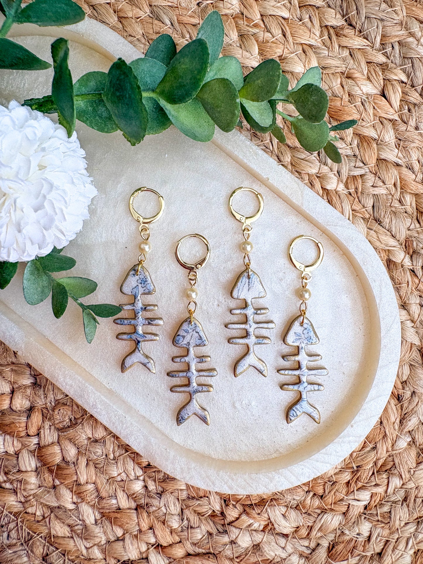Ditsy floral fish bone Earrings