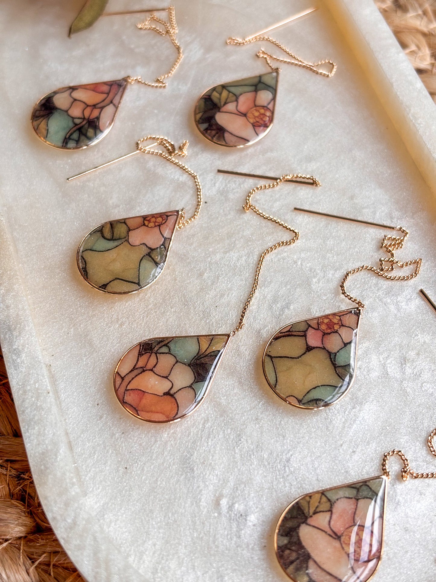 Stained Glass Threaders