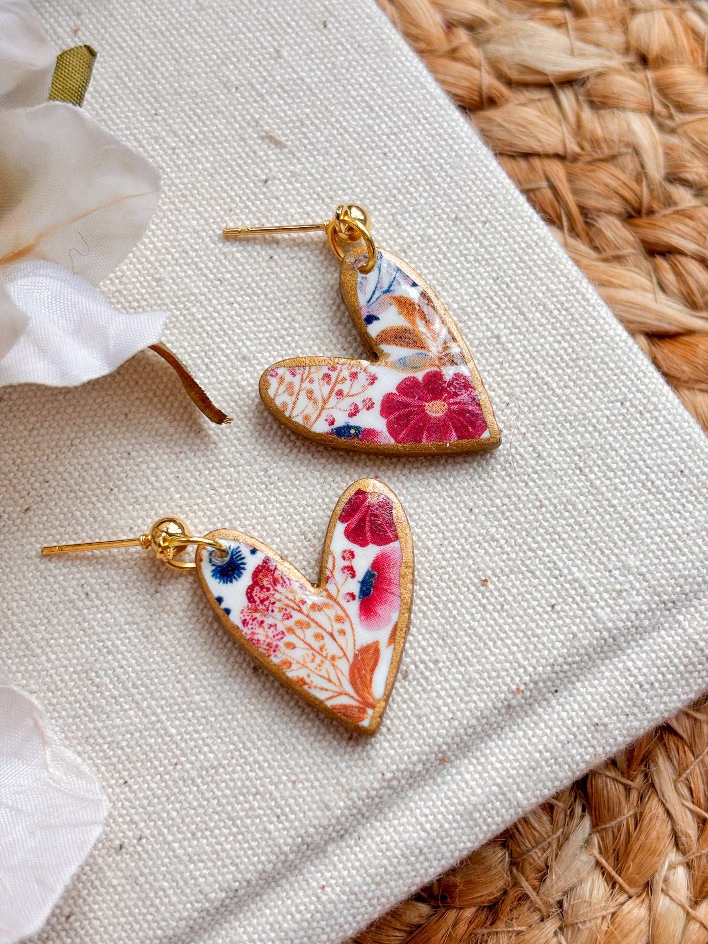 Single Heart Dangles