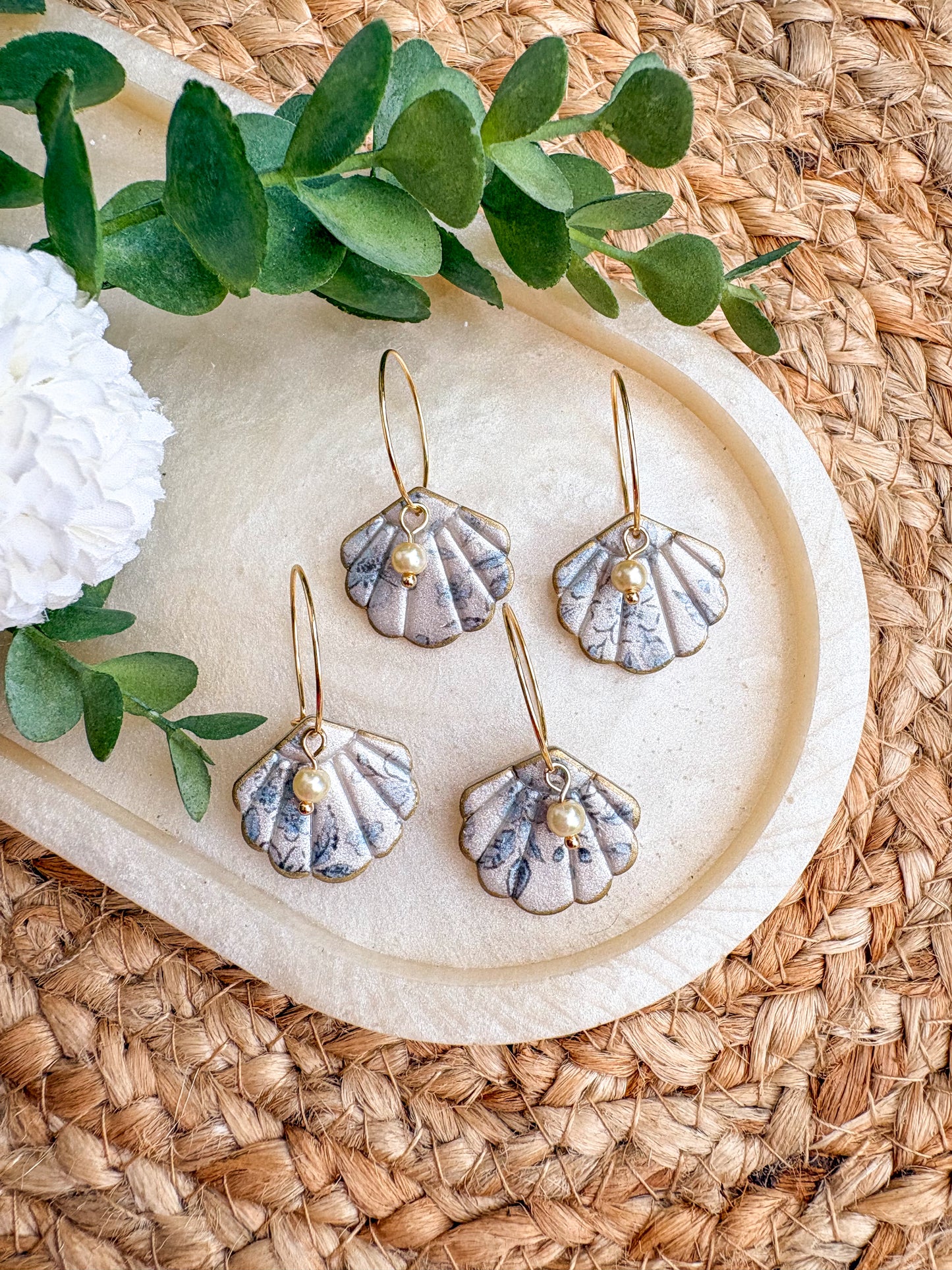 Ditsy floral shell hoops