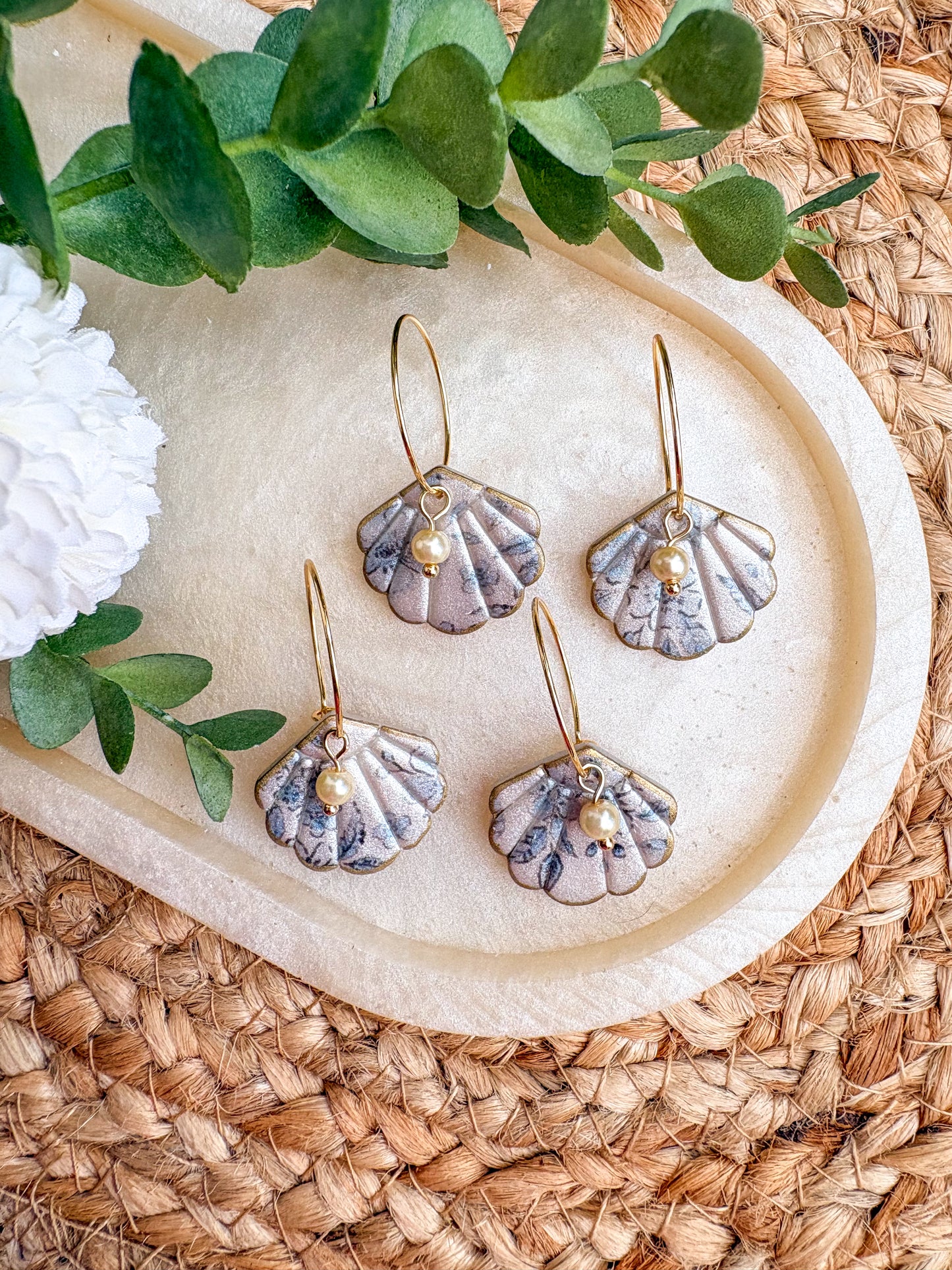 Ditsy floral shell hoops