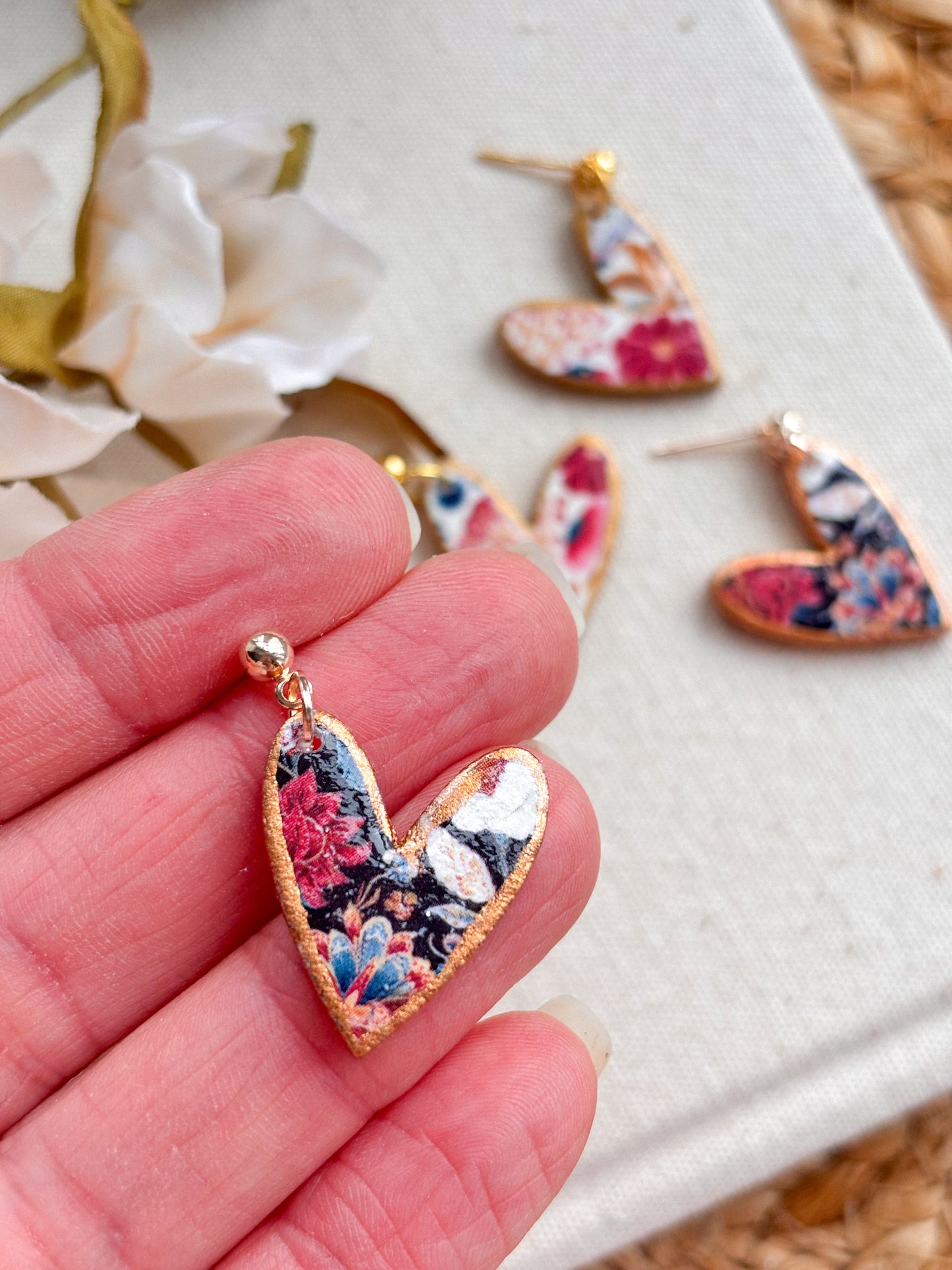 Single Heart Dangles